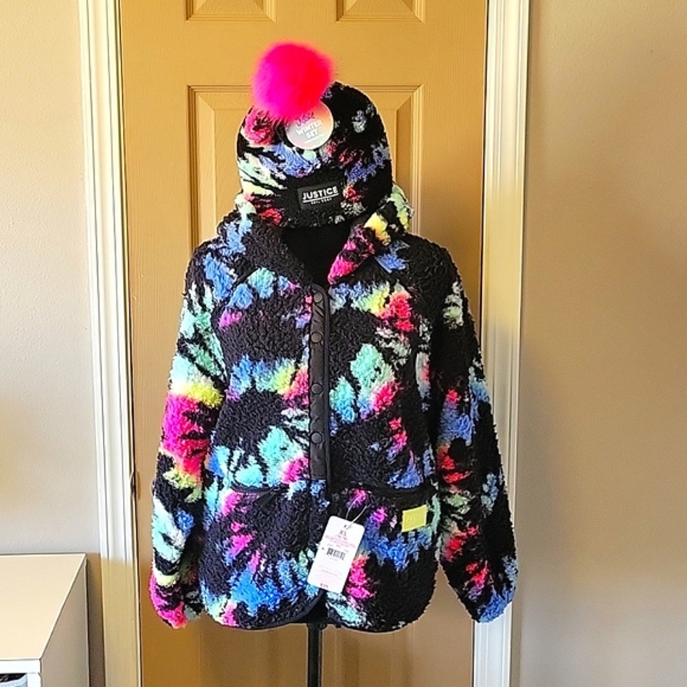 Justice shacket, jacket, NWT, matching hat NWT, size XL, 16/18
